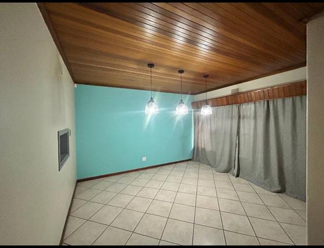 4 BEDROOM HOUSE FOR SALE IN SELCOURT